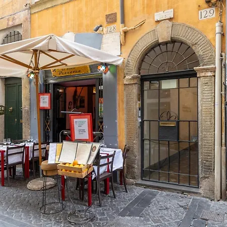 Dimora Pastini Daire Roma